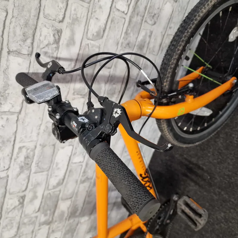 ORANGE FROG 55 KID'S HYBRID BIKE-1