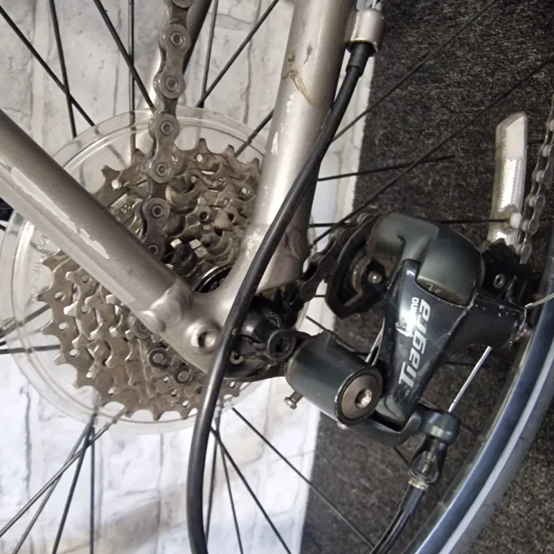 TREK DOMANE AL4 ROAD BIKE - MEDIUM 54CM FRAME-5