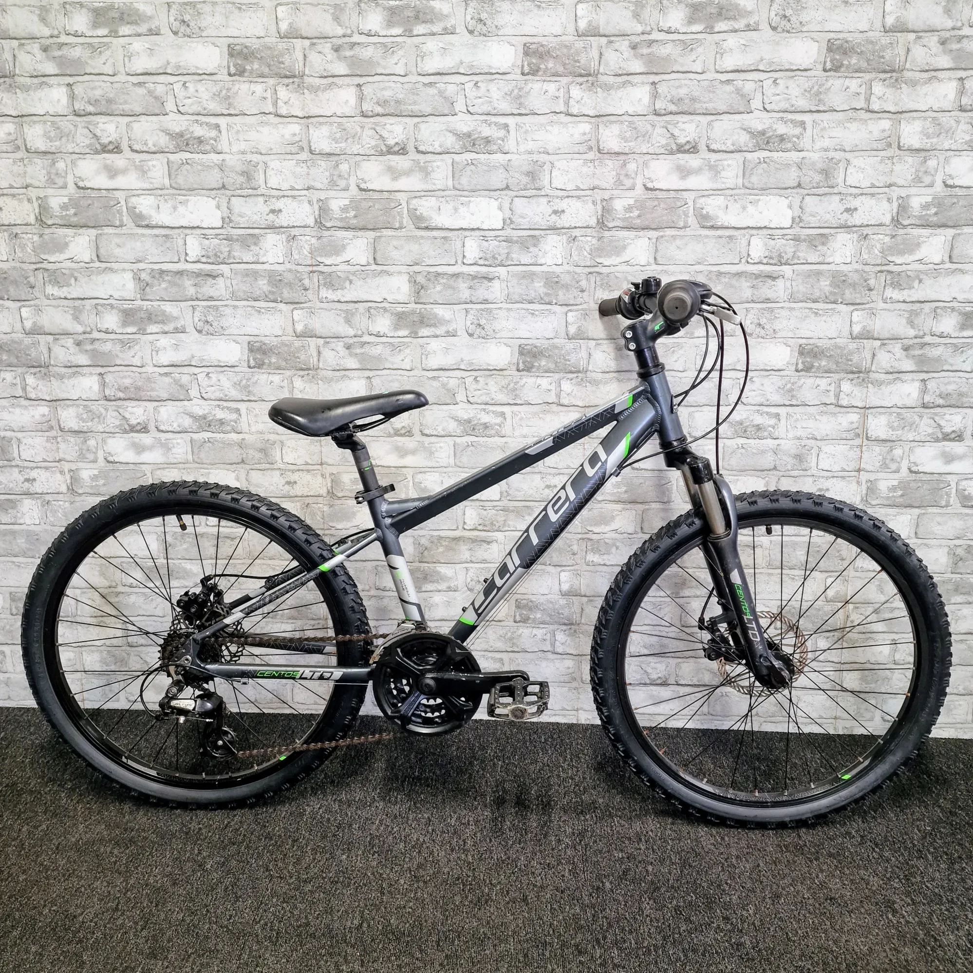 Wheel Cosmos 16 Inch Halfords Carrera Childrens Bike Carrera