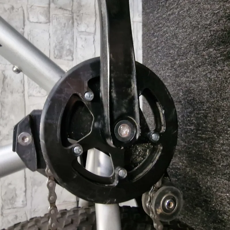 SPECIALIZED HOTROCK 24 KIDS HARDTAIL MOUNTAIN BIKE - 24 INCH WHEELS-4