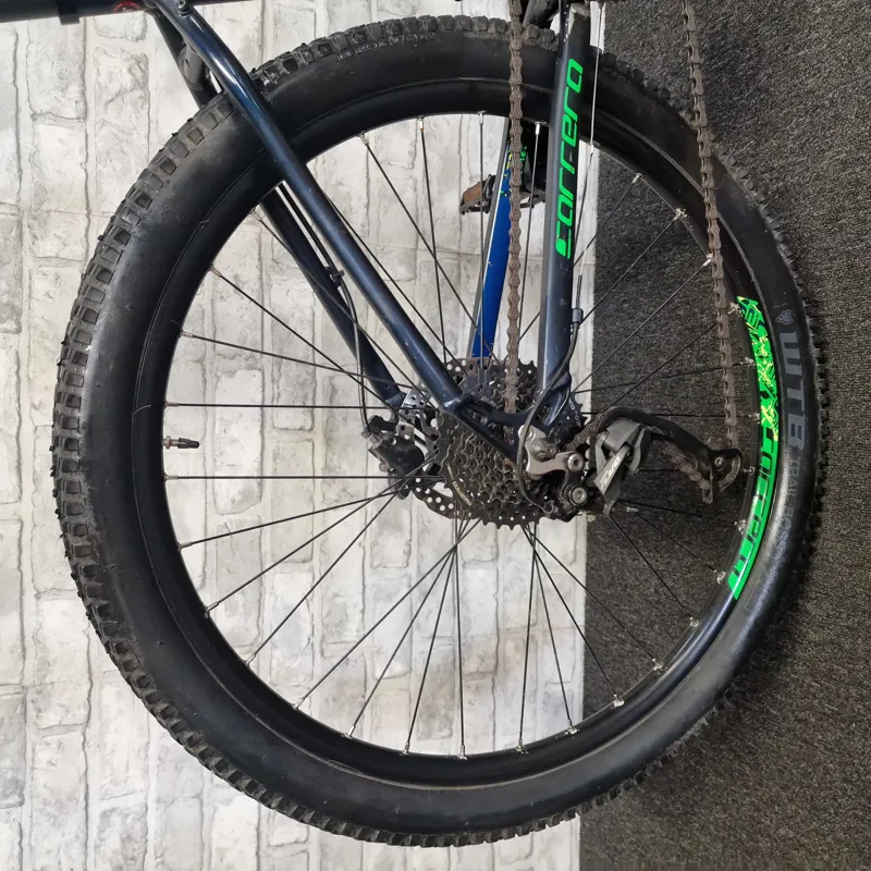 Carrera kraken 16 inch online