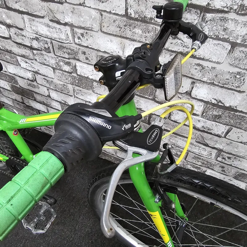 CARRERA ABYSS CHILDREN'S HYBRID BIKE - 24 INCH WHEELS-1