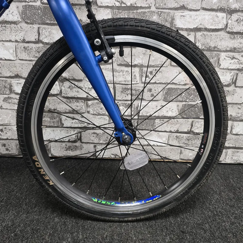 2022 CARRERA ABYSS 20 CHILDREN'S HYBRID BIKE - 20 INCH WHEELS-2