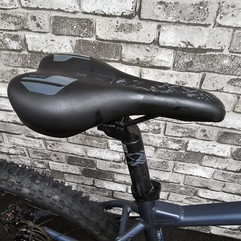 2024 CARRERA VENGEANCE WOMEN'S HARDTAIL MOUNTAIN BIKE - 16 INCH FRAME-6