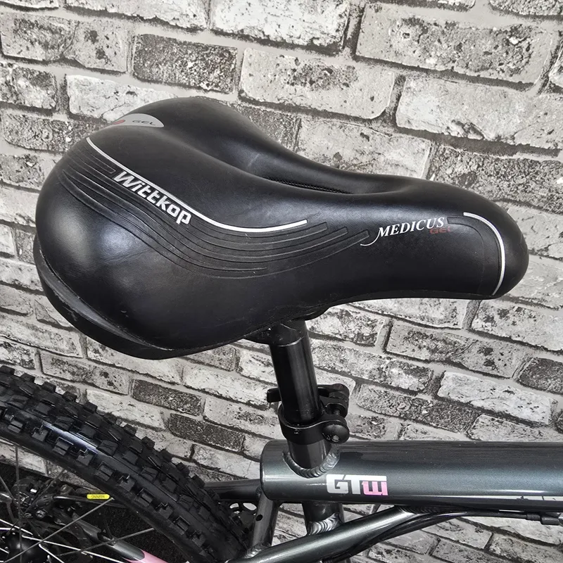 GT AVALANCHE ALL TERRA 1.0 WOMEN'S HARDTAIL MOUNTAIN BIKE - 17 INCH FRAME-6