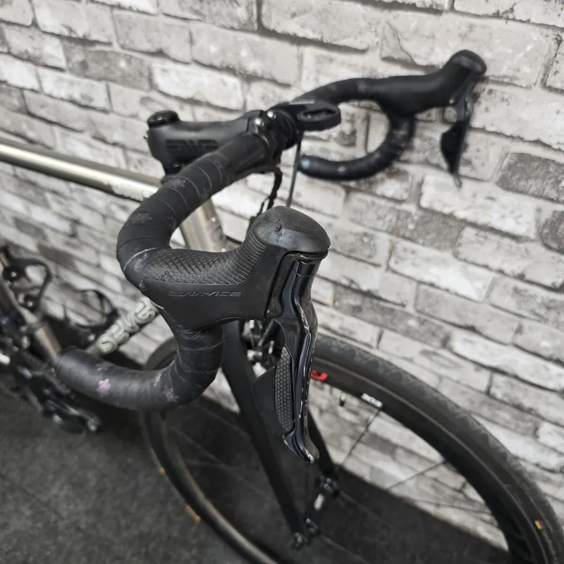 SEVEN AXIOM SL TITANIUM ROAD BIKE / DURA-ACE DI2 - MEDIUM FRAME-1