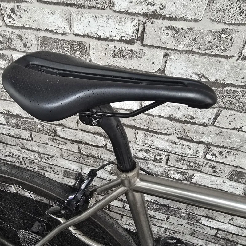 SEVEN AXIOM SL TITANIUM ROAD BIKE / DURA-ACE DI2 - MEDIUM FRAME-6