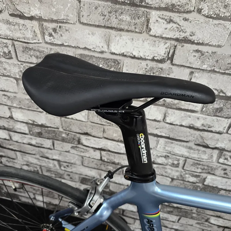 BOARDMAN AIR PRO CARBON ROAD BIKE - MEDIUM FRAME-6