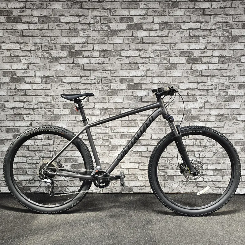 2022 SPECIALIZED ROCKHOPPER COMP 29 HARDTAIL MOUNTAIN BIKE - XL 20 INCH FRAME