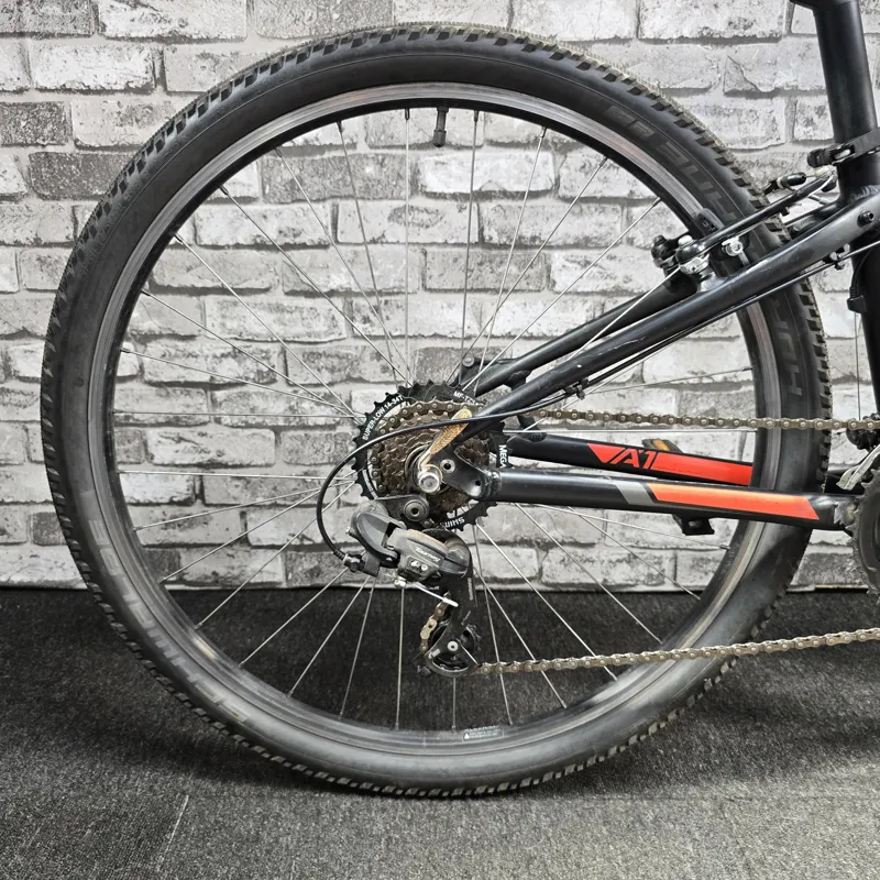 SPECIALIZED HARDROCK 650B HARDTAIL MOUNTAIN BIKE - XS 13 INCH FRAME-3