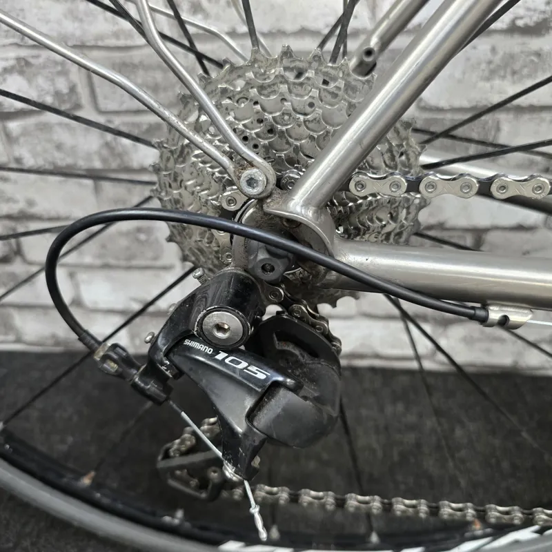 ENIGMA EVADE TITANIUM ROAD BIKE - 52CM FRAME-5