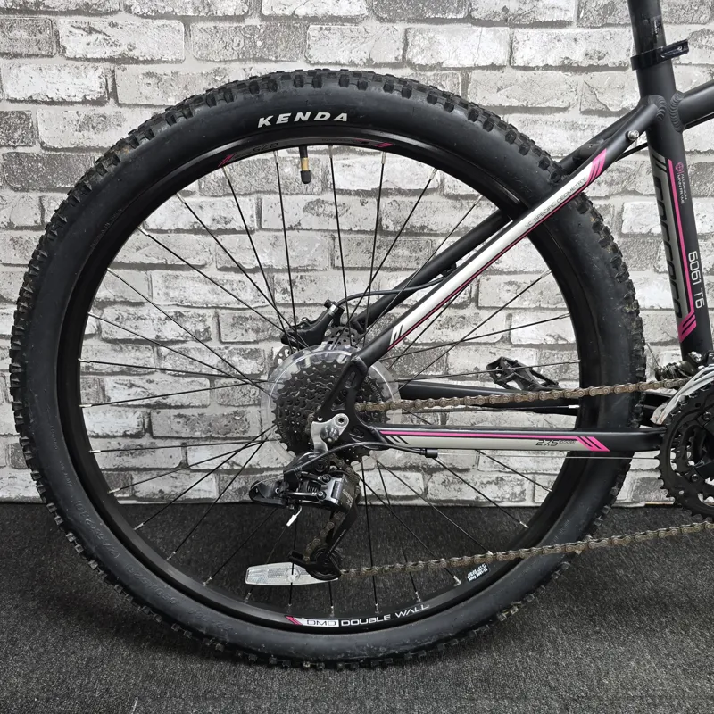 CARRERA VULCAN WOMEN'S HARDTAIL MOUNTAIN BIKE - MEDIUM 16 INCH FRAME-3