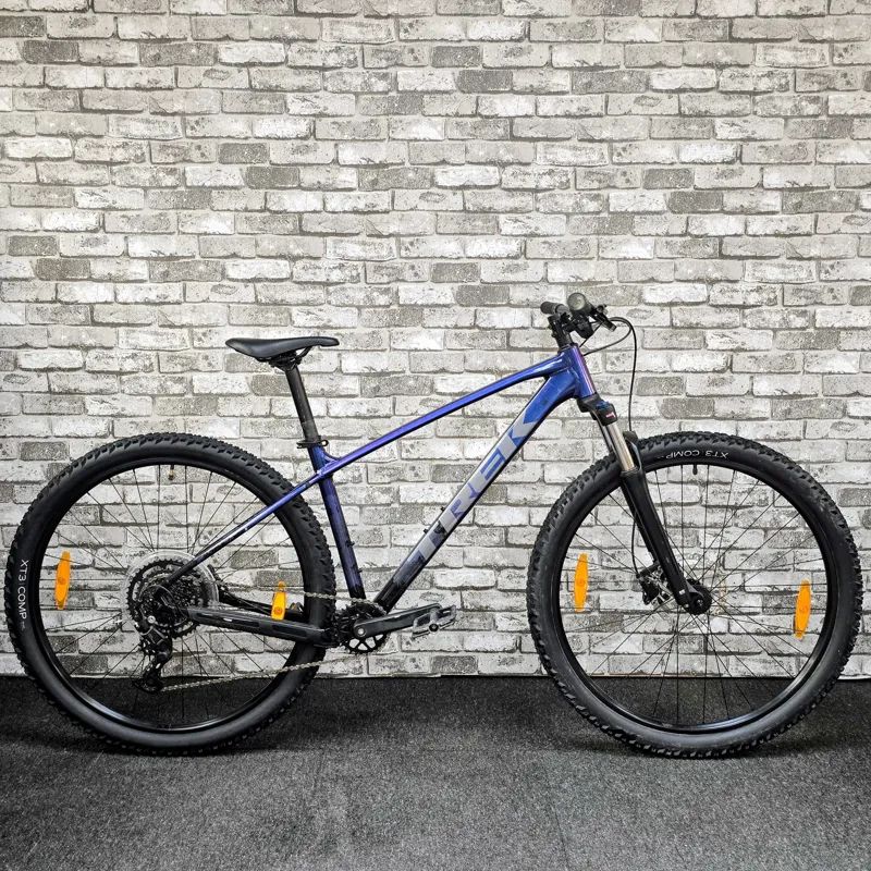 2025 TREK MARLIN 5 HARDTAIL MOUNTAIN BIKE -  M/L 17 INCH FRAME-7