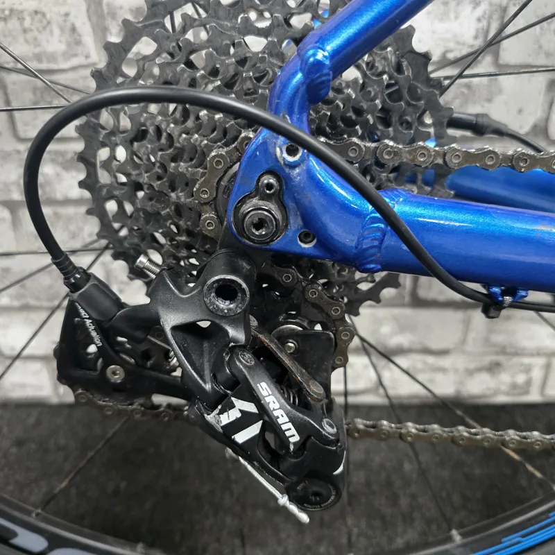 MERIDA SILEX 600 DISC GRAVEL ROAD BIKE - SMALL FRAME-5