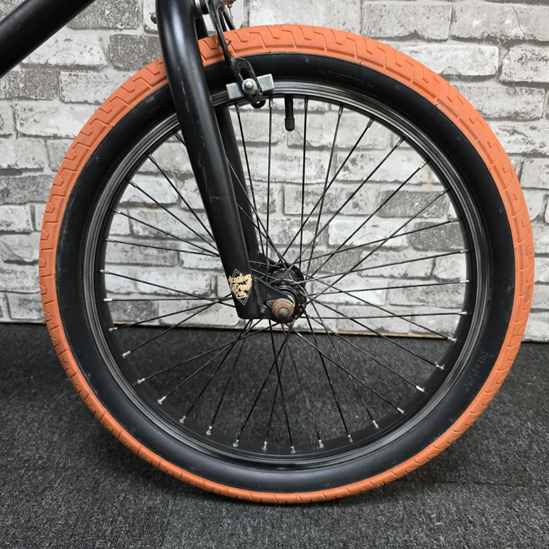 ACADEMY ENTRANT BMX BIKE-2