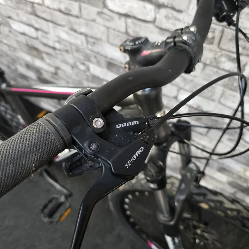 CARRERA VENGEANCE WOMEN'S MOUNTAIN BIKE - MEDIUM 16 INCH FRAME-1