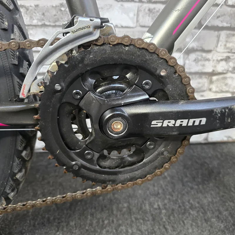 CARRERA VENGEANCE WOMEN'S MOUNTAIN BIKE - MEDIUM 16 INCH FRAME-4