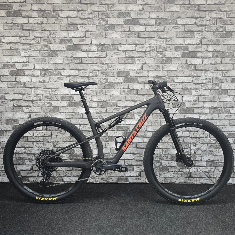 2023 SANTA CRUZ BLUR S CARBON C FULL SUSPENSION MTB - LARGE FRAME-8