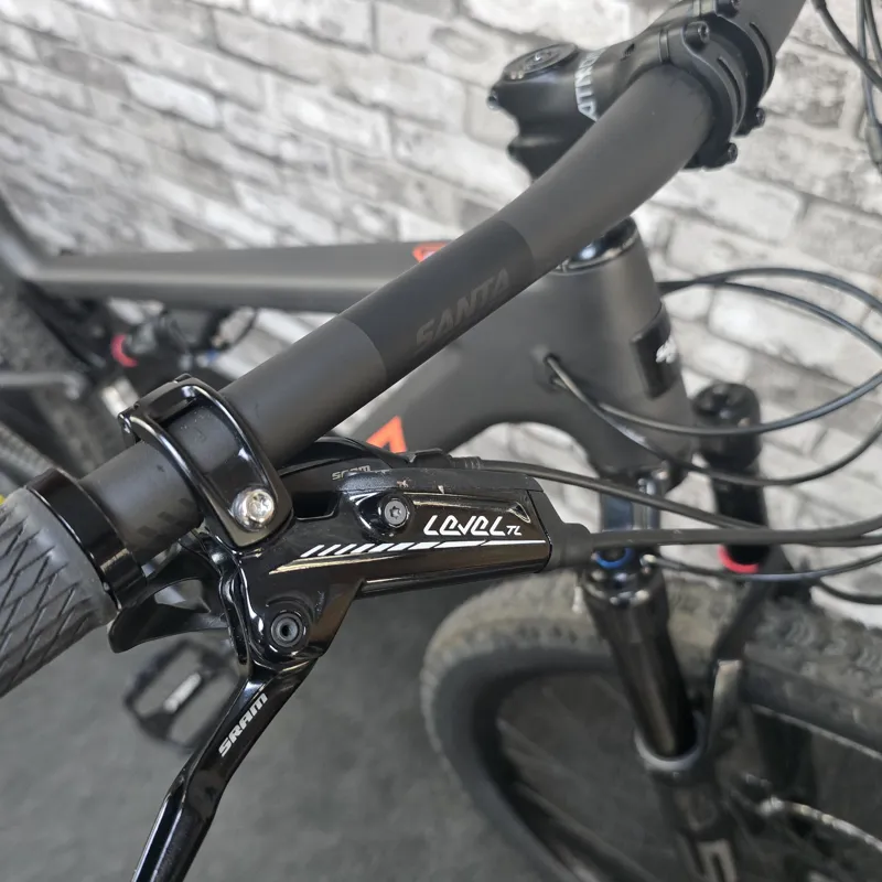 2023 SANTA CRUZ BLUR S CARBON C FULL SUSPENSION MTB - LARGE FRAME-1