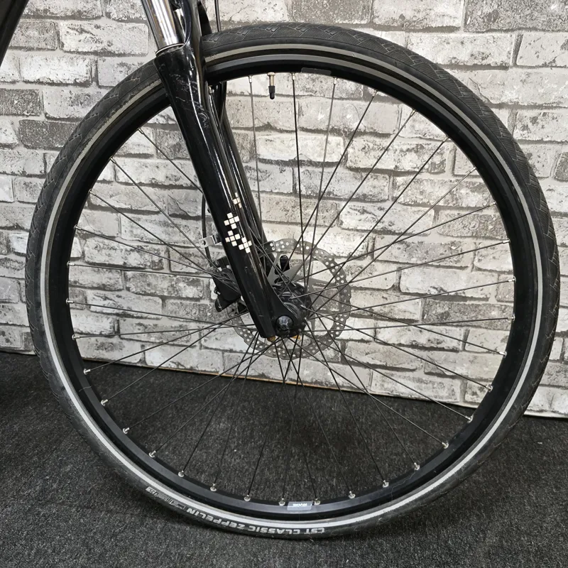 RALEIGH MOTUS LOW STEP ELECTRIC HYBRID BIKE - 18 INCH FRAME-3