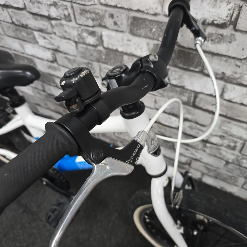 PINNACLE KOTO 16 KIDS BIKE - 16 INCH WHEELS-1