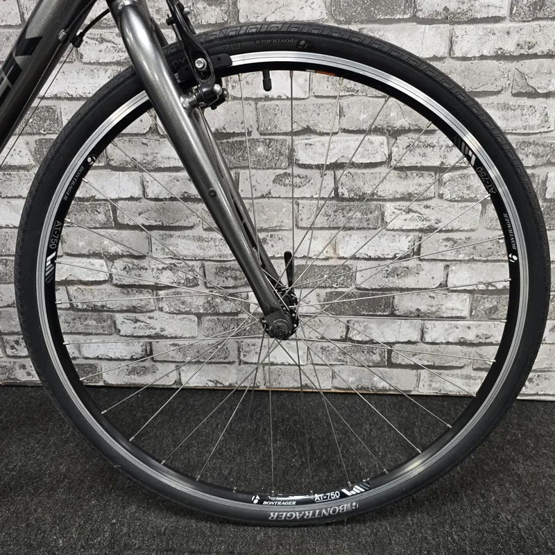 TREK FX 7.1 HYBRID BIKE - LARGE 20 INCH FRAME-2
