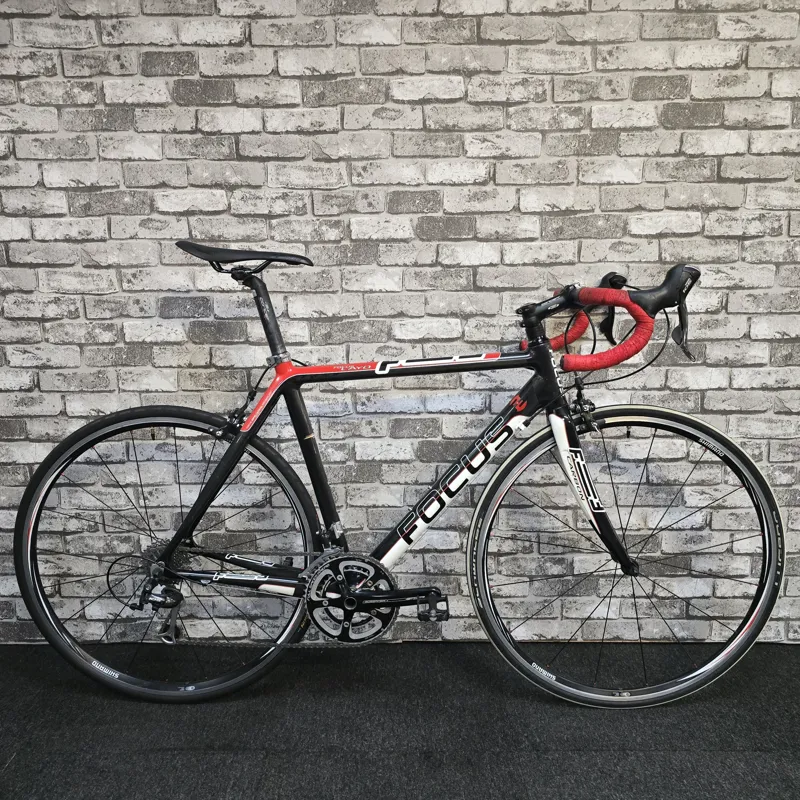 FOCUS CAYO CARBON ROAD BIKE - 54CM FRAME-7