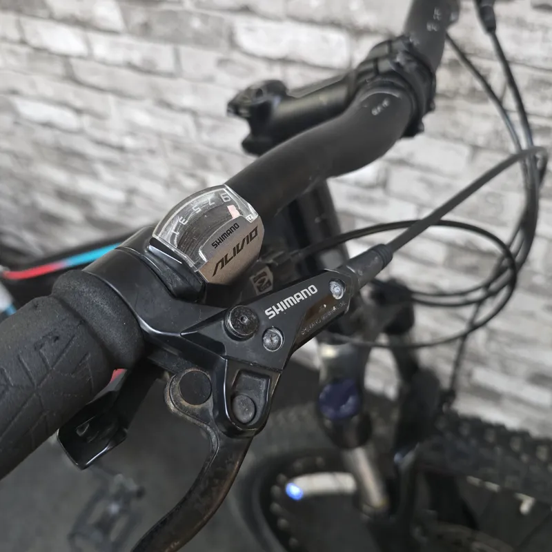 LIV TEMPT 3 WOMEN'S HARDTAIL MOUNTAIN BIKE - MEDIUM 17 INCH FRAME-1