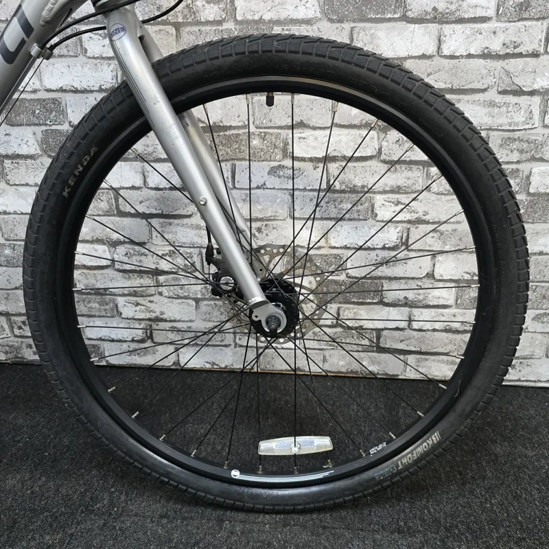 CARRERA SUBWAY ONE WOMENS HYBRID BIKE - SMALL 16 INCH FRAME-2