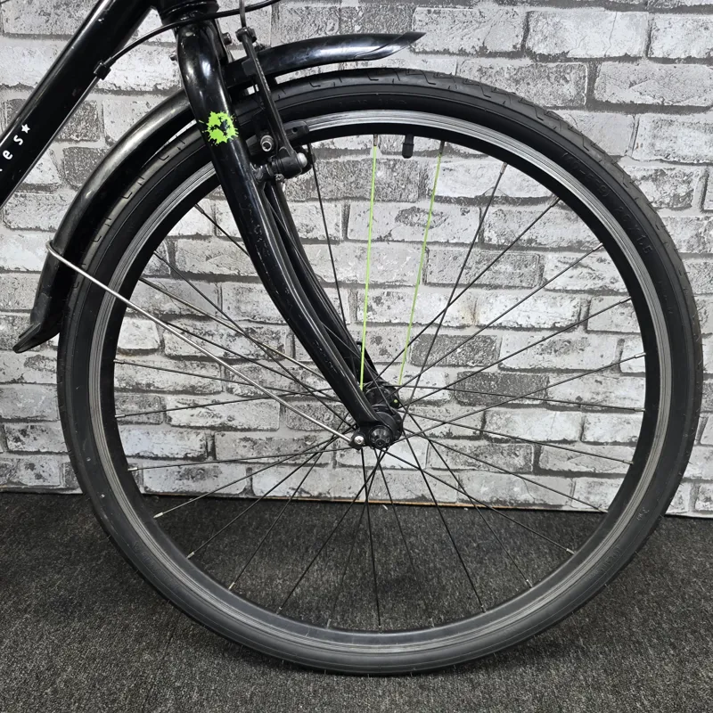 BLACK FROG 69 CHILDRENS HYBRID BIKE - 26 INCH WHEELS-2