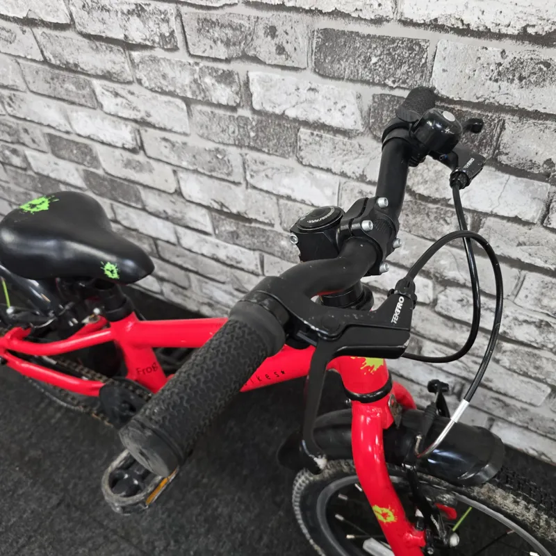 RED FROG 40 CHILDREN'S BIKE - 14 INCH WHEELS-1