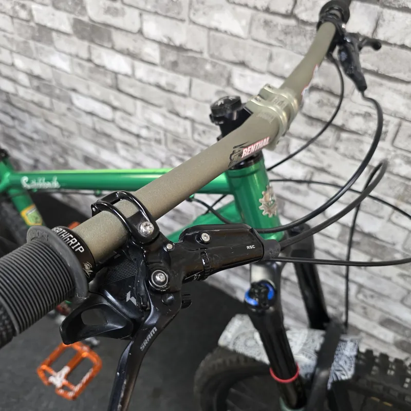 STANTON SWITCHBACK 631 GEN 2 CUSTOM HARDTAIL MOUNTAIN BIKE - MEDIUM16.5 INCH FRAME-1