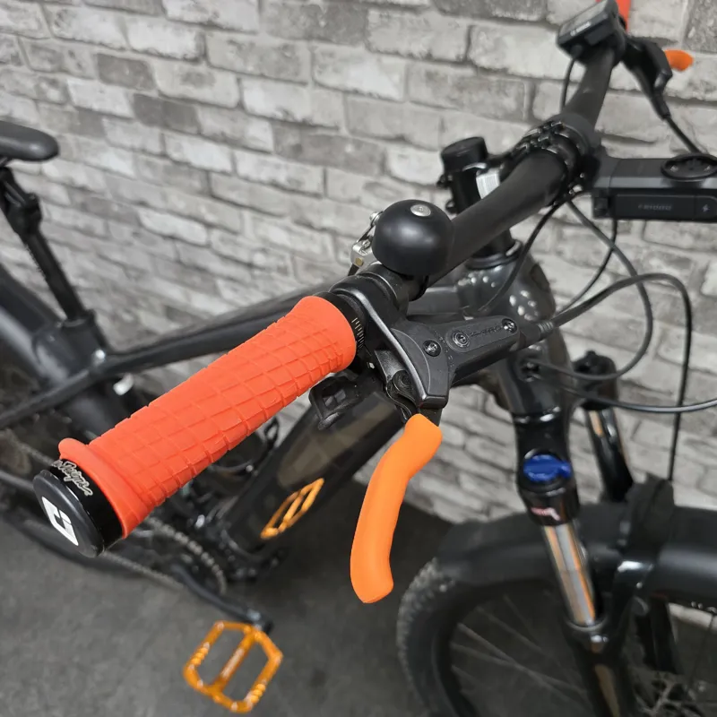 TREK POWERFLY 4 ELECTRIC HARDTAIL MOUNTAIN BIKE - MEDIUM 17 INCH FRAME-1