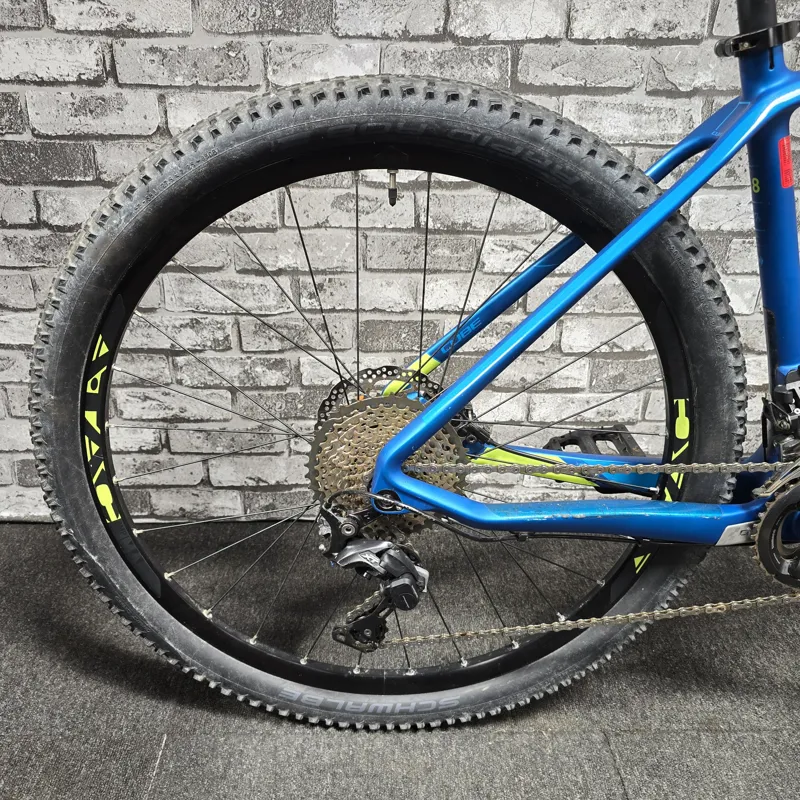 CUBE REACTION GTC PRO CARBON HARDTAIL MOUNTAIN BIKE - MEDIUM 18 INCH FRAME-3