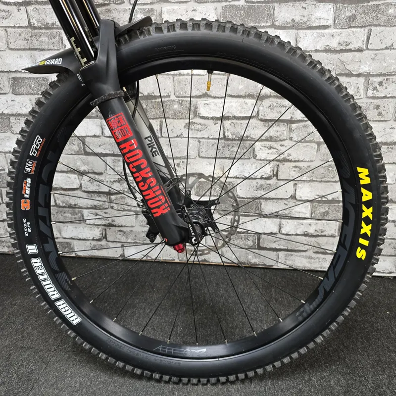 NORCO SIGHT C7.1 CARBON FULL SUSPENSION MOUNTAIN BIKE - LARGE 18.5 INCH FRAME-2