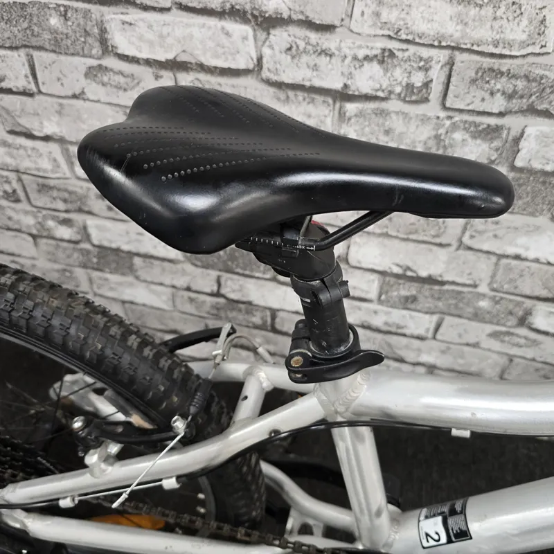 2024 SCOTT SCALE 20 KIDS MOUNTAIN BIKE - 20 INCH WHEELS-6