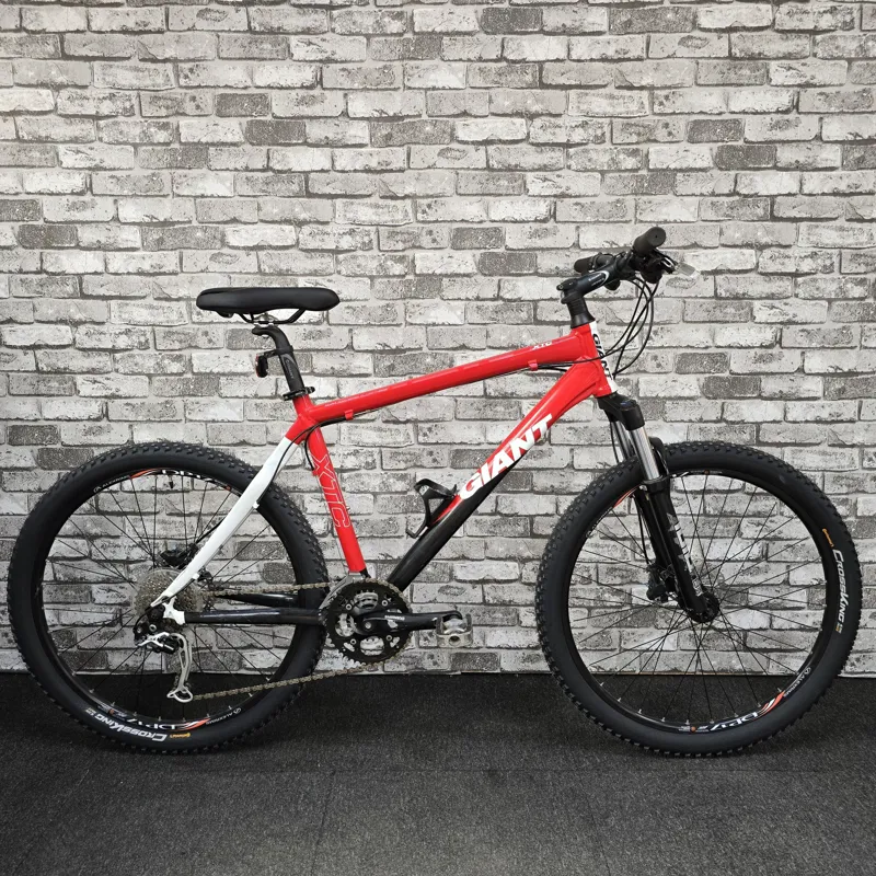 GIANT XTC 3 HARDTAIL MOUNTAIN BIKE - LARGE 19 INCH FRAME-7