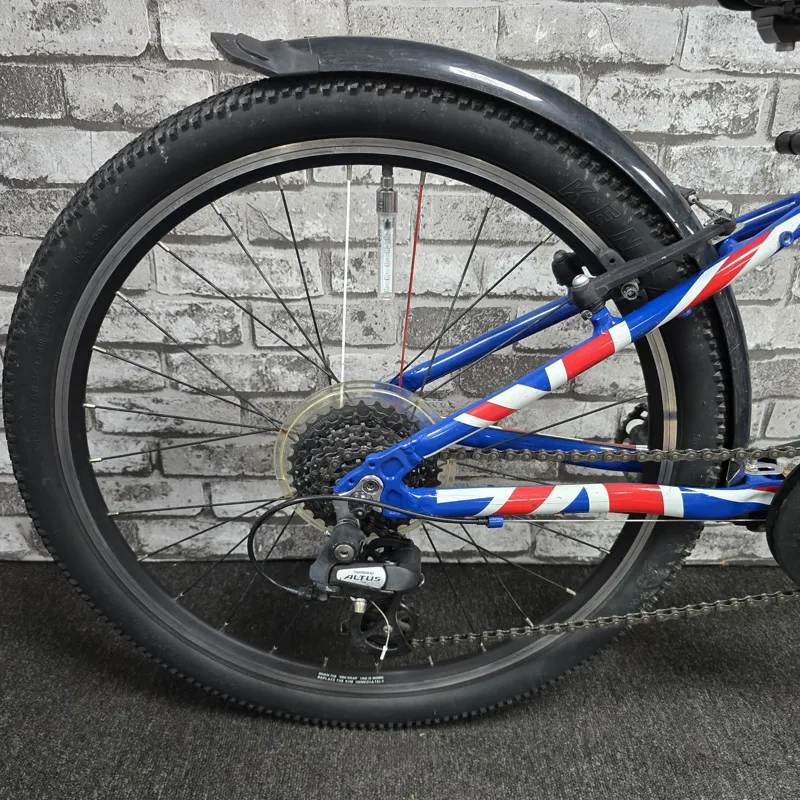 BLUE UNION JACK FROG 62 CHILDREN'S HYBRID BIKE - 24 INCH WHEELS-3