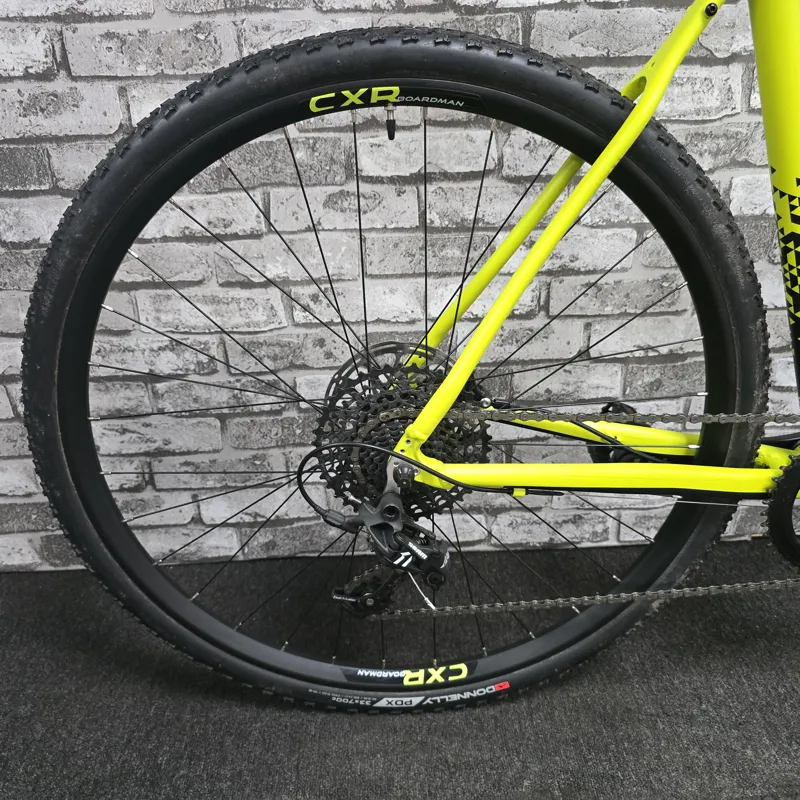 2024 BOARDMAN CXR 8.9 GRAVEL BIKE - LARGE FRAME-3