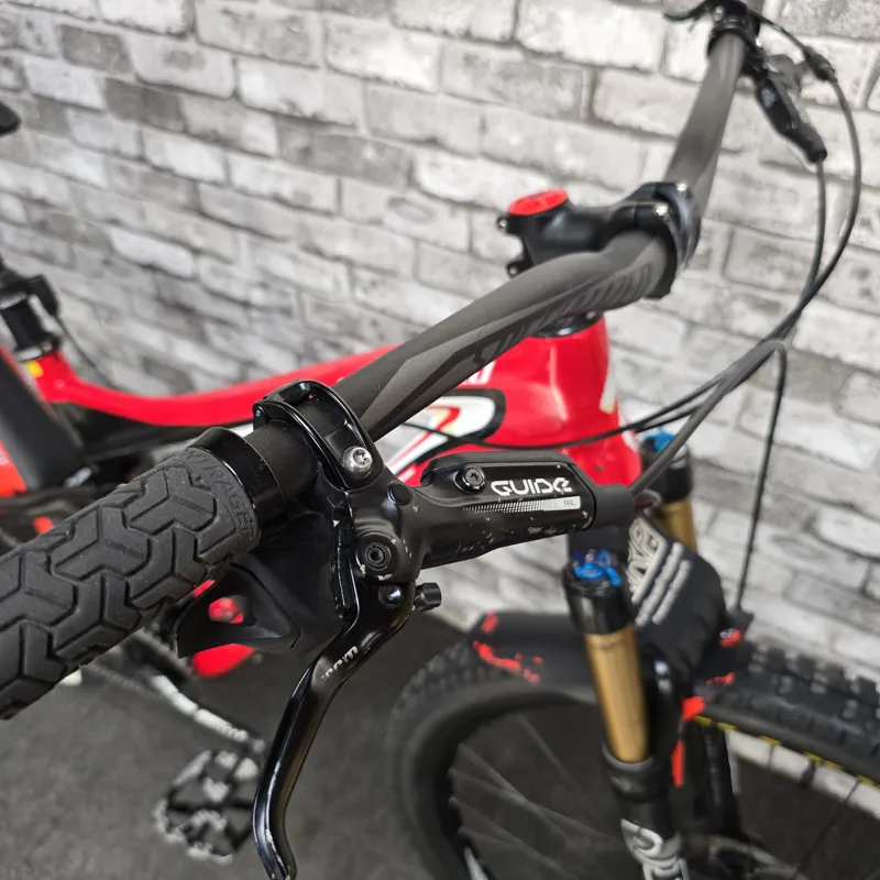 SPECIALIZED S-WORKS EPIC CARBON 29 FULL SUSPENSION MOUNTAIN  BIKE - MEDIUM 17 INCH FRAME-1