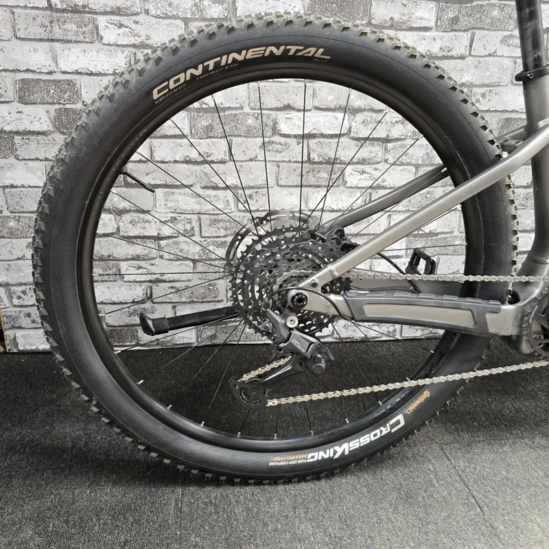 2025 TREK POWERFLY 4+ HARDTAIL ELECTRIC MOUNTAIN BIKE-4