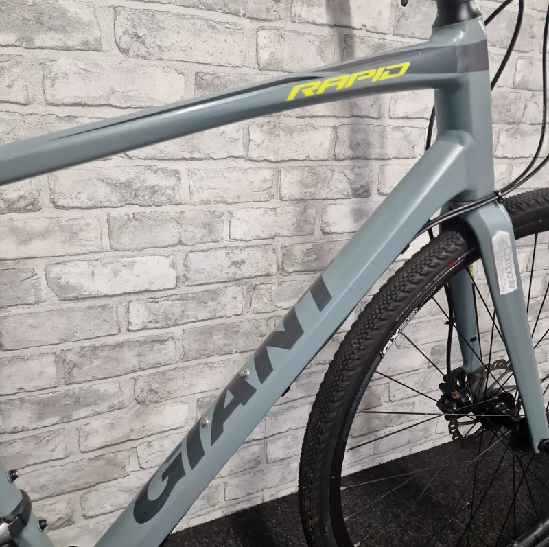 GIANT RAPID HYBRID COMMUTER BIKE - M/L 19 INCH FRAME-7