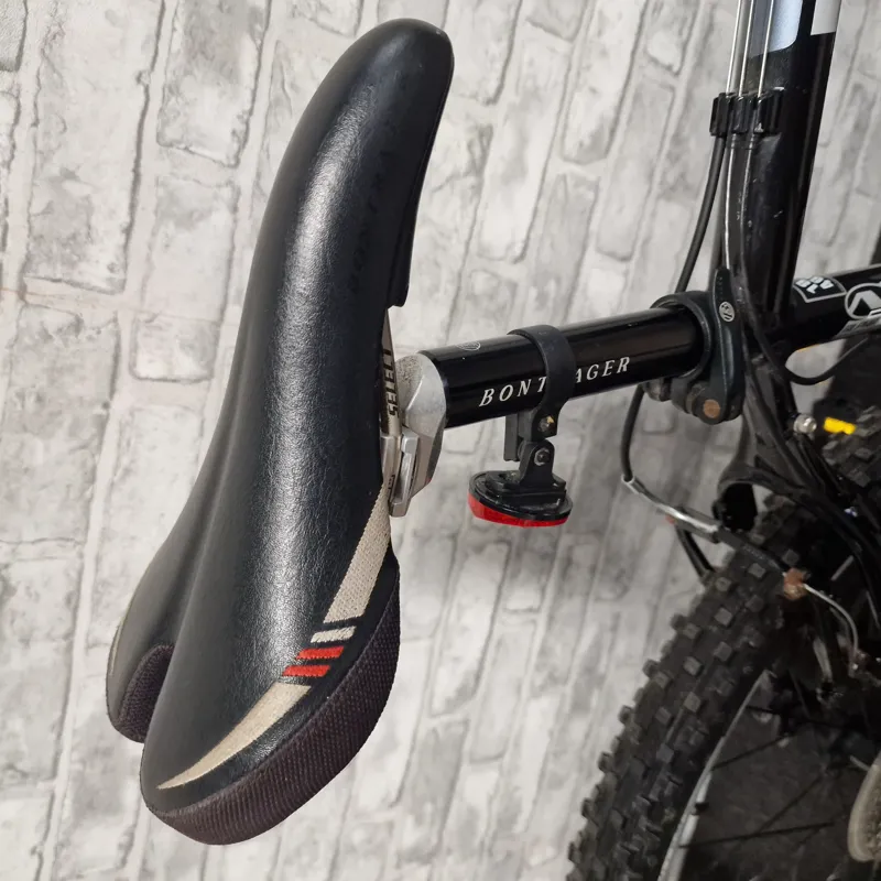 TREK 4500 HARDTAIL MOUNTAIN BIKE - MEDIUM 18 INCH FRAME-6