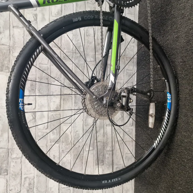 GIANT ROAM DISC HYBRID BIKE - MEDIUM FRAME-3