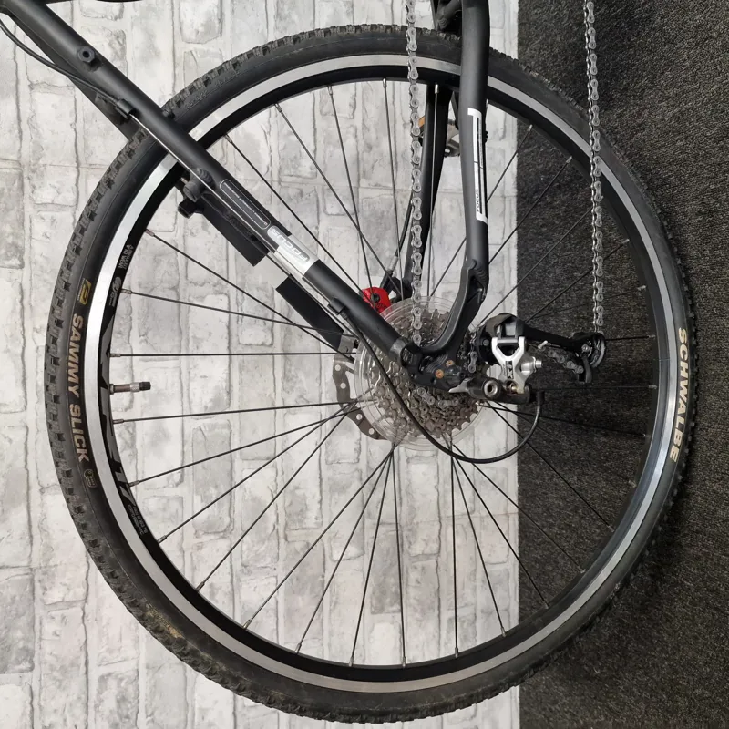 FOCUS BLACK FALLS CROSS HYBRID BIKE - LARGE 20 INCH FRAME-3