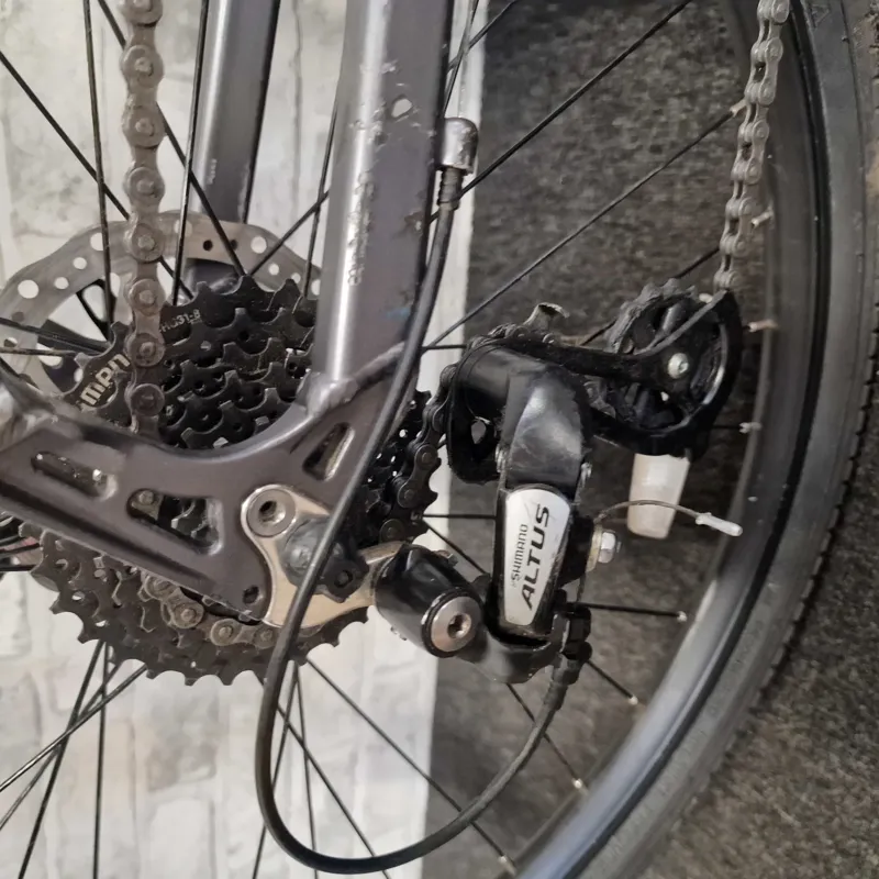 CARRERA SUBWAY WOMEN'S HYBRID BIKE - MEDIUM 16 INCH FRAME-5