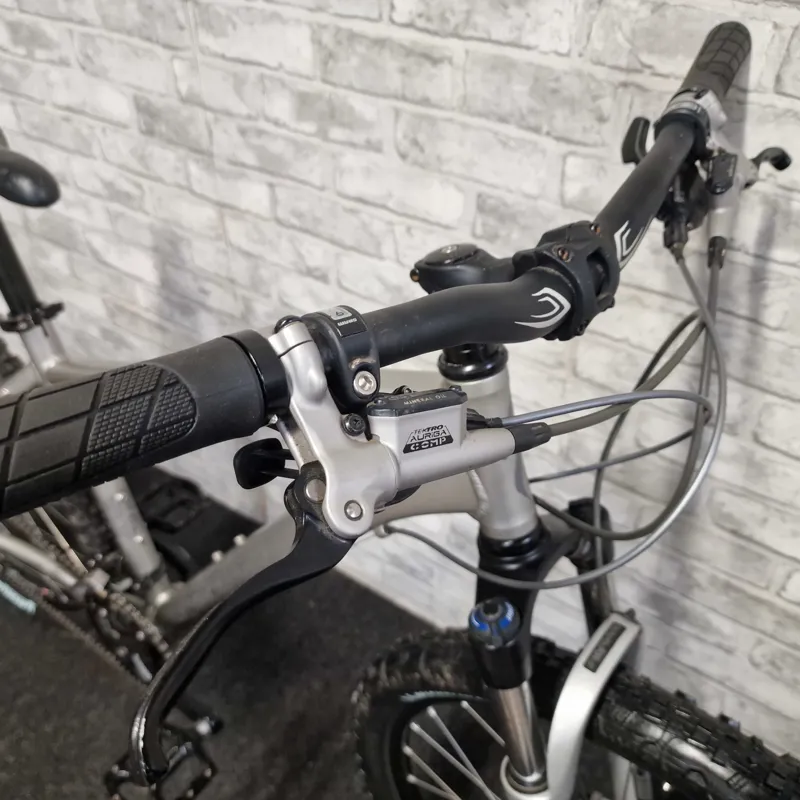 SPECIALIZED MYKA ELITE WOMEN'S HARDTAIL MOUNTAIN BIKE - MEDIUM 17 INCH FRAME-1