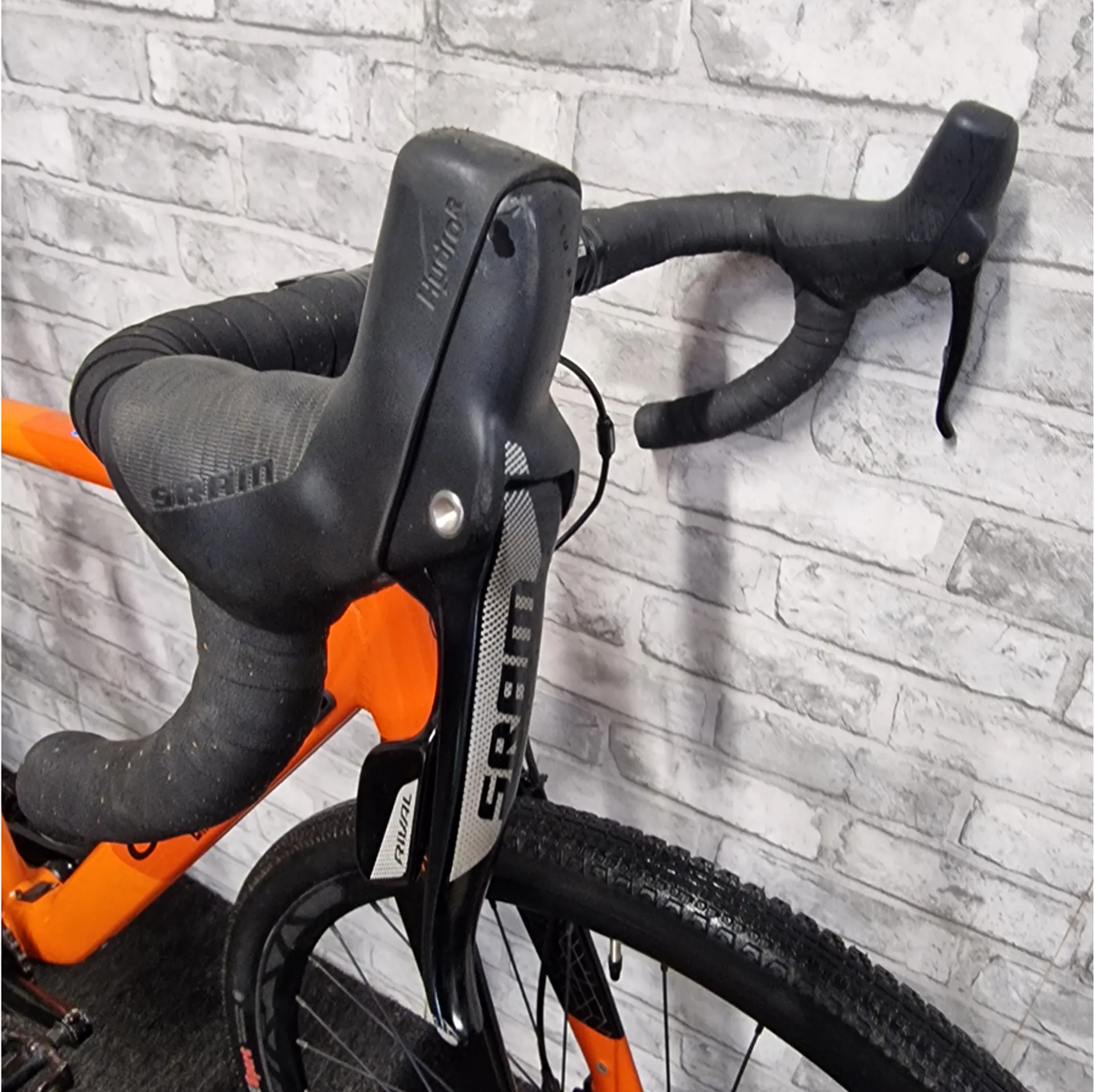 Orbea gain d20 weight deals