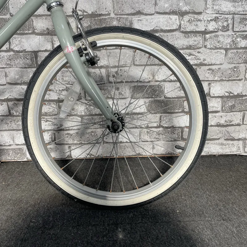 PENDLETON HANBERRY - CHILDRENS BIKE WITH 20 INCH WHEELS-6