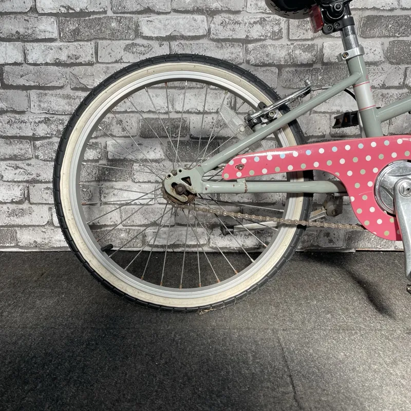 PENDLETON HANBERRY - CHILDRENS BIKE WITH 20 INCH WHEELS-1